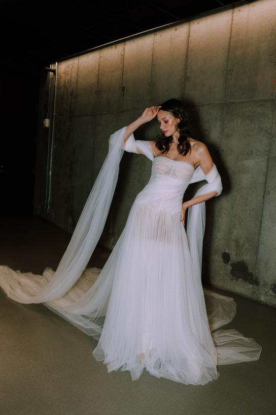 Prêt(e) à découvrir comment être le(la) roi/reine du dancefloor du mariage tout en respectant la planète ? Allons-y.