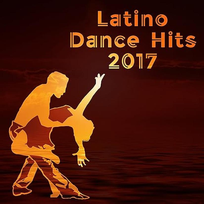 Les classiques comme "Guantanamera" ou "La Bamba" restent des piliers des soirées dansantes. "Despacito" et "Livin' la Vida Loca" ont marqué les années récentes par leur portée internationale.