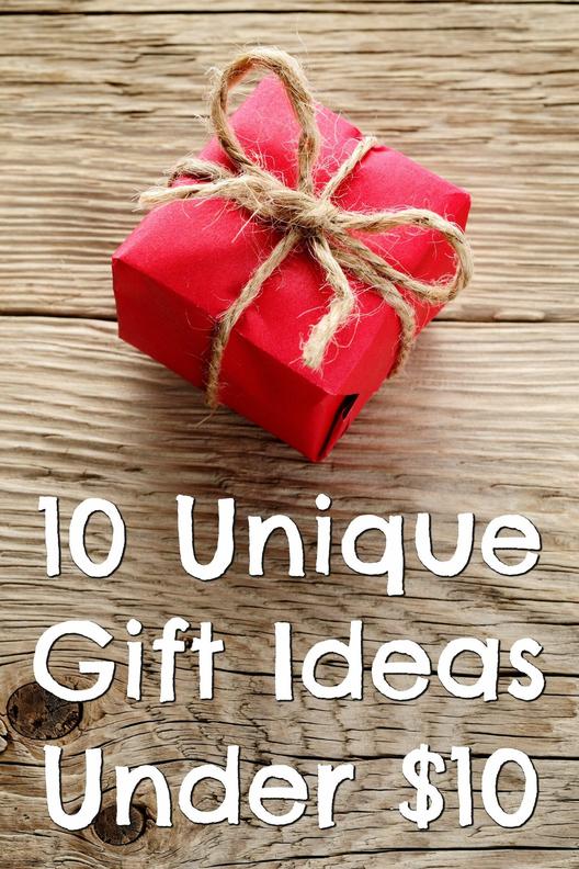 Une carte cadeau pour cinéma, théâtre ou concert tient dans une simple enveloppe. Elle offre la promesse d’une expérience enrichissante, marquante et sans encombrement.
