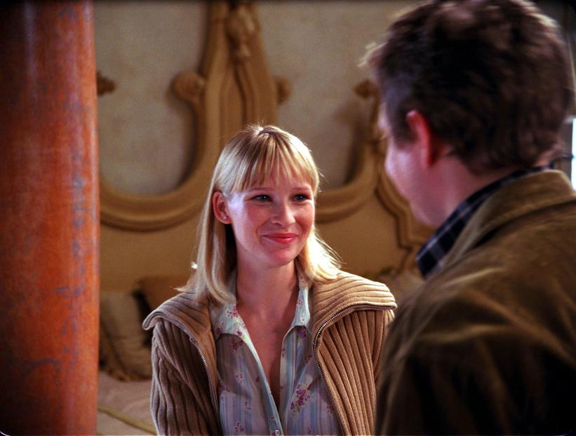 Unlike Karen—another character who discovers her husband Harry’s affair and chooses to stay and confront the problem—Jamie decides to walk away. His choice to leave rather than stick around is not only a way of preserving his sanity but a plot vehicle to bring us to one of the film’s sweetest love stories.