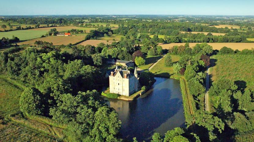 Problèmes avec Channel 4 et la société de production Two Rivers