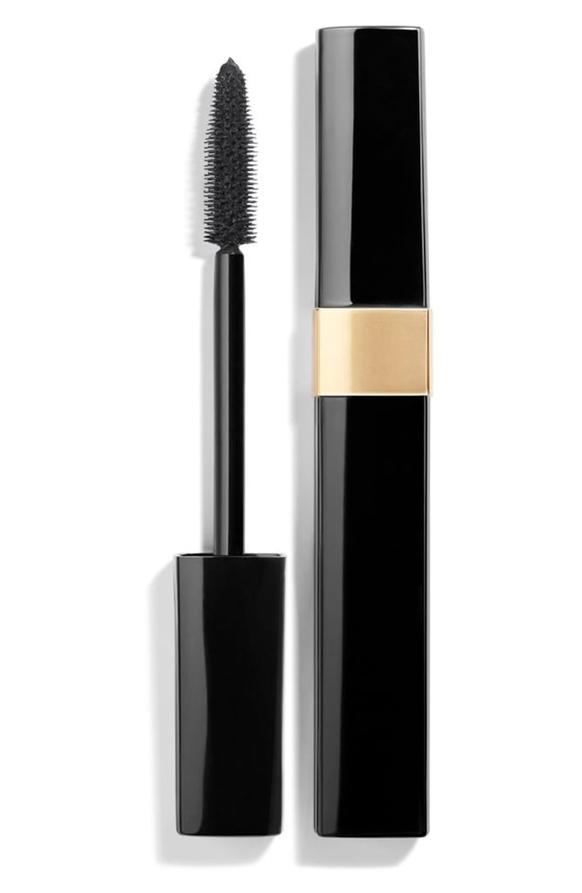 Cils longs, bouclés et pleins ? LeLancôme Monsieur Bigest imbattable