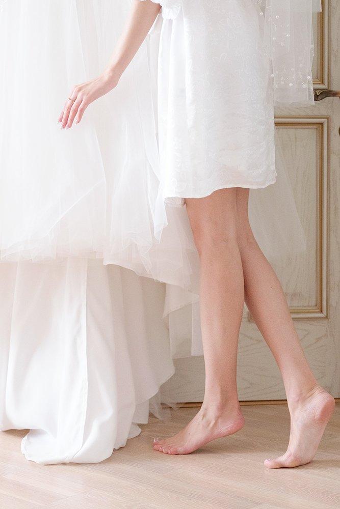 3. Sur-mesure vs prêt-à-porter : Battle royale des robes de mariée