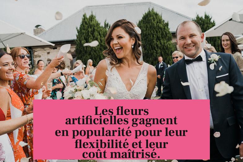 Les fleurs artificielles gagnent en popularité pour leur flexibilité et leur coût maîtrisé.