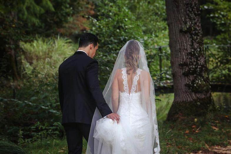 Le rituel de mariage : un foisonnement de symboles et de moments partagés