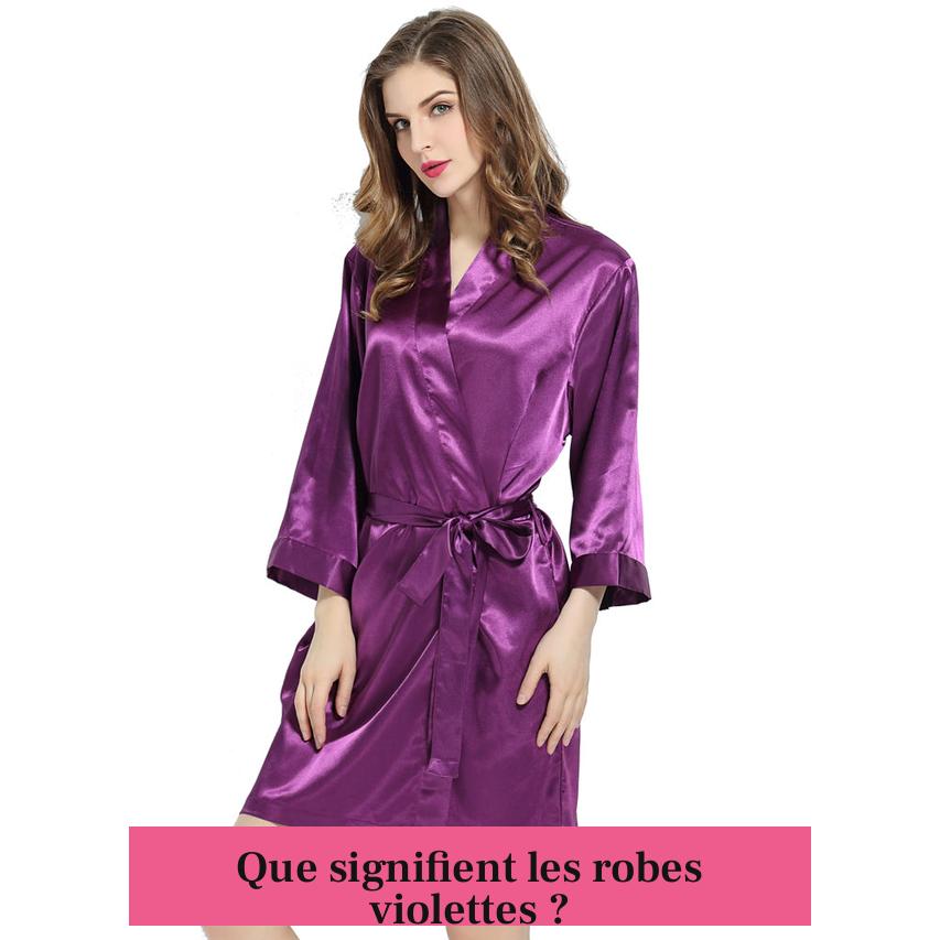 Que signifient les robes violettes ?