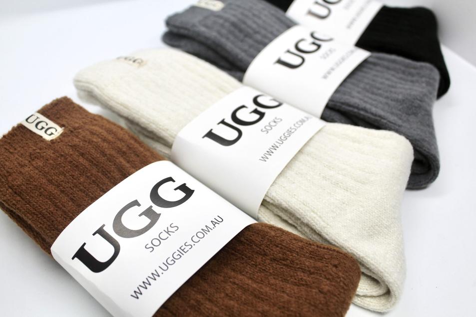 4. Durabilité : chaussettes, ennemies ou alliées des UGGs ?