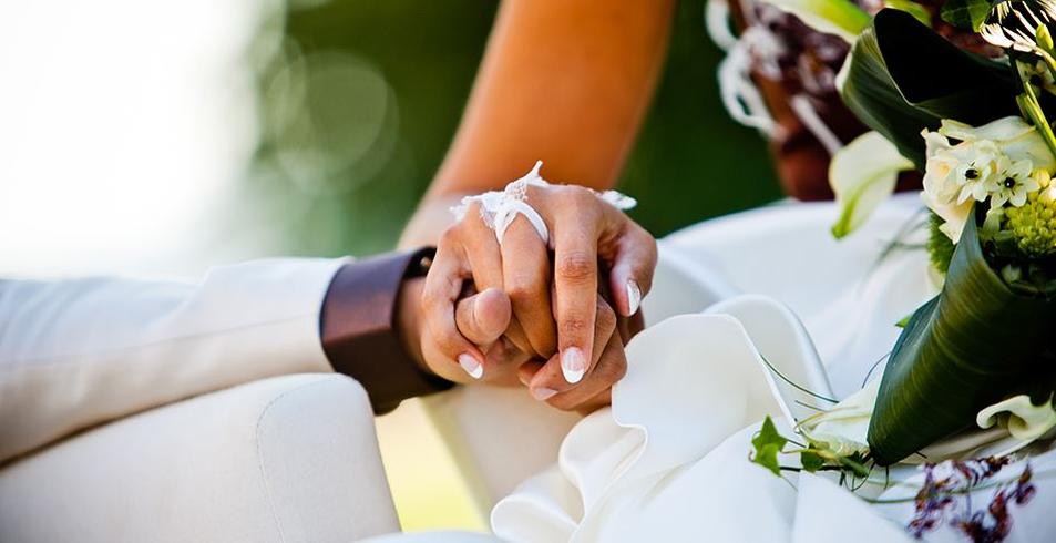 Comment s’organise une cérémonie laïque ? Le rôle clé de l’officiant