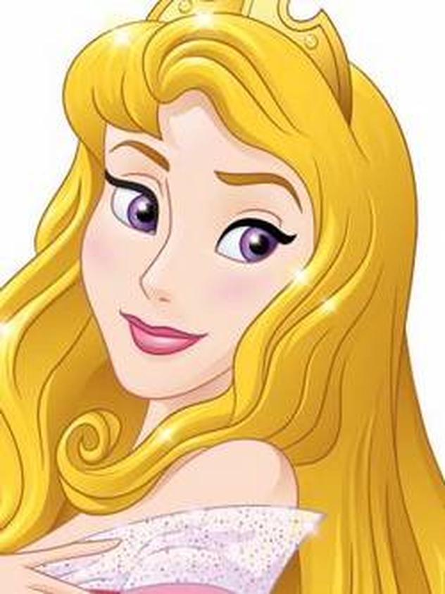 Une jeune fée atténue cette malédiction, transformant la mort en un sommeil profond de cent ans, après lesquels la princesse sera réveillée par un prince charmant. Le roi interdit alors l’usage de fuseaux dans le royaume. Malgré cela, la princesse finit par piquer son doigt sur un fuseau et s’endort. Le château est enveloppé de ronces et de broussailles. Cent ans plus tard, un prince découvre le château et réveille la princesse par un baiser.