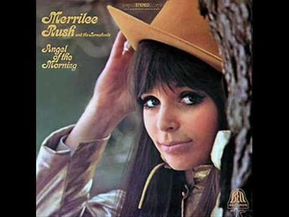 Chip Taylor souhaitait à l’origine que Connie Francis enregistre la chanson en 1966. Elle a décliné l’offre, ce qui a poussé Taylor à se tourner vers d’autres artistes.