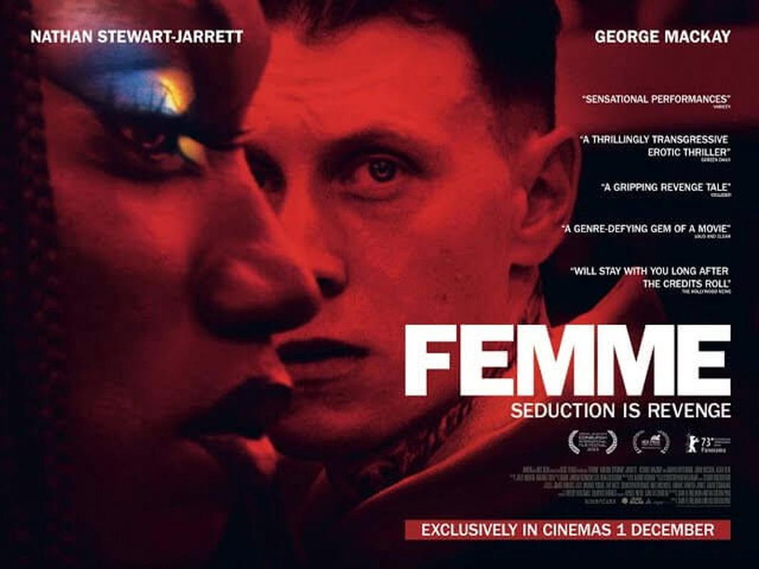 Cela témoigne d’une réalité pénible : les femmes sont minoritaires dans la réalisation. Et lorsqu’elles réalisent, les budgets sont souvent plus modestes (3,6 millions d’euros en moyenne contre 4,7 pour les hommes). Et ce n’est pas tout, côté rémunération, les réalisatrices gagnent environ 42 % de moins par heure que leurs homologues masculins.